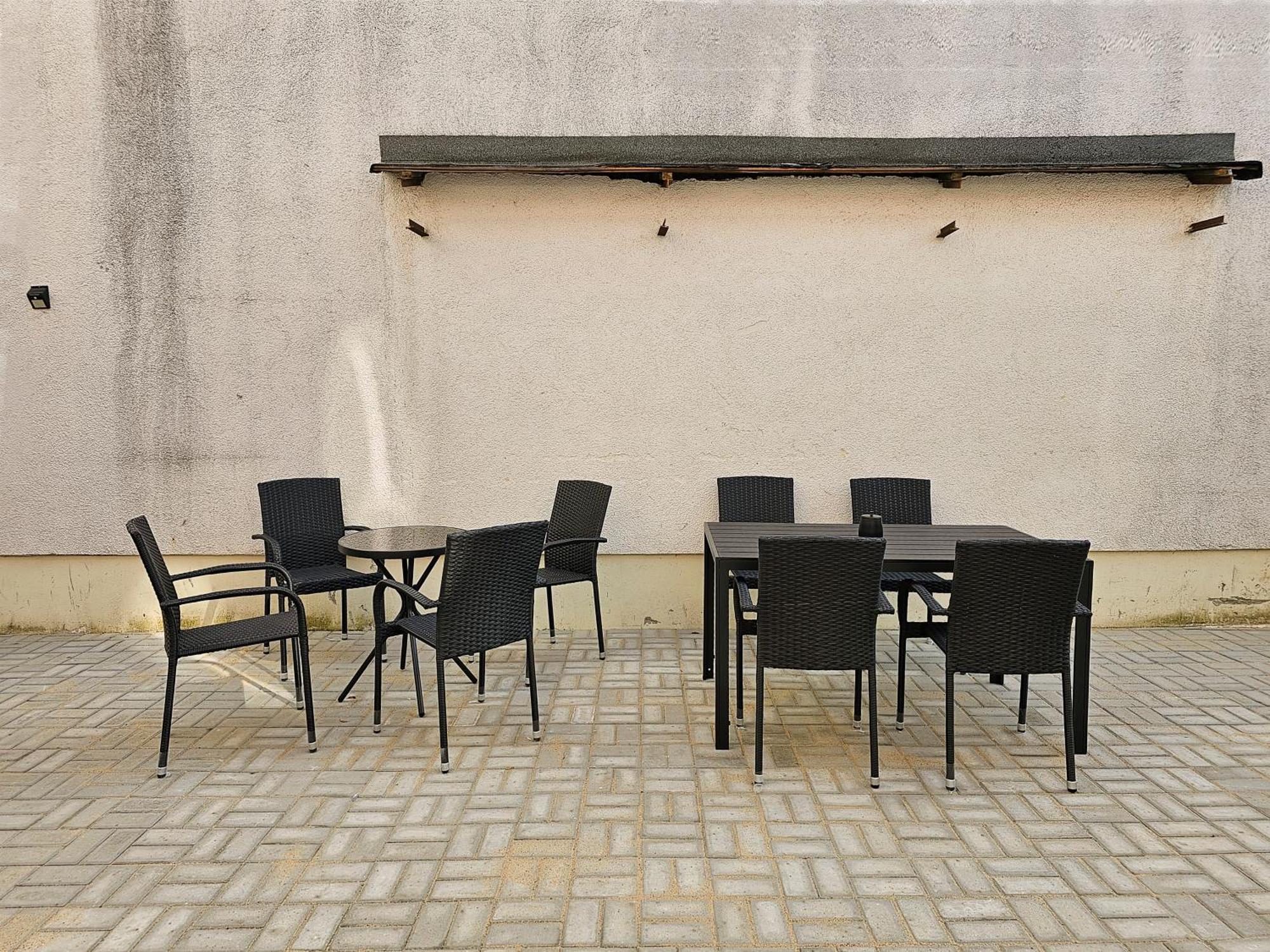 Schoene Ferienwohnung 78M2, 3 Schlafzimmer, 2 Baeder, Zentrumnah, 1Og แอร์ฟวร์ท ภายนอก รูปภาพ